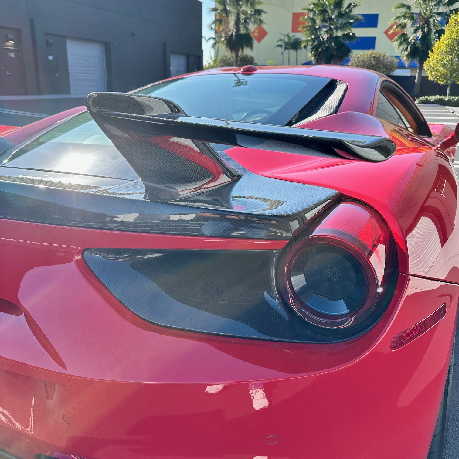 2017 Ferrari 488 GTB photo 2